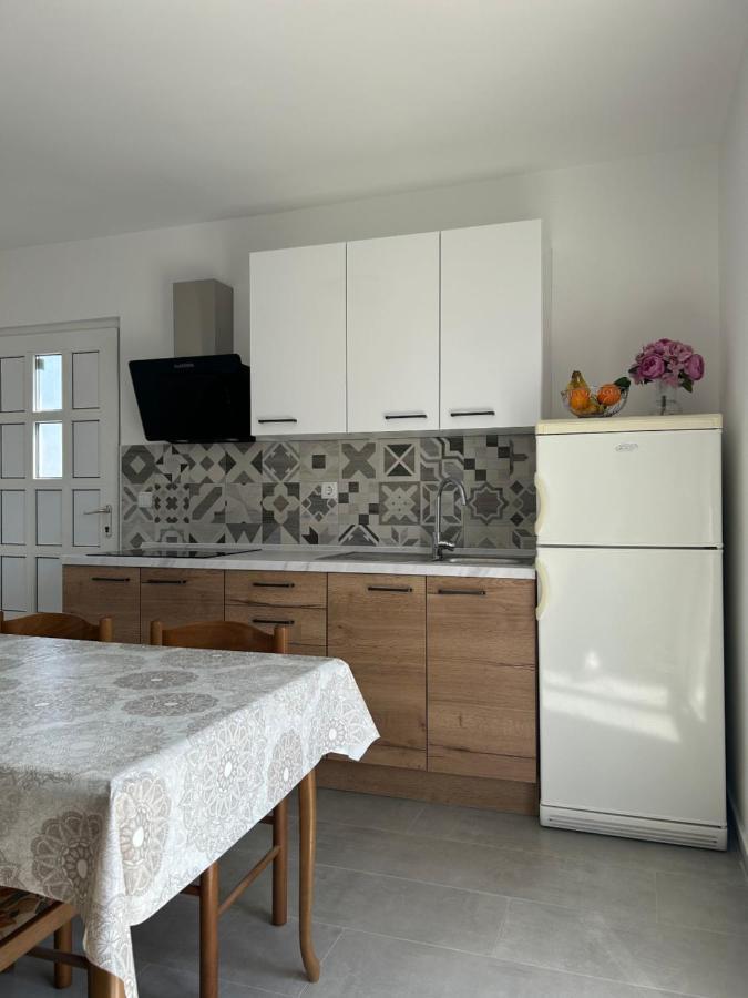 Apartments Ljubomir Rogoznica  Luaran gambar