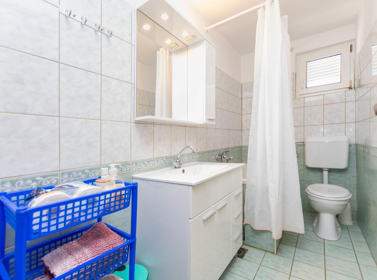 Apartments Ljubomir Rogoznica  Luaran gambar