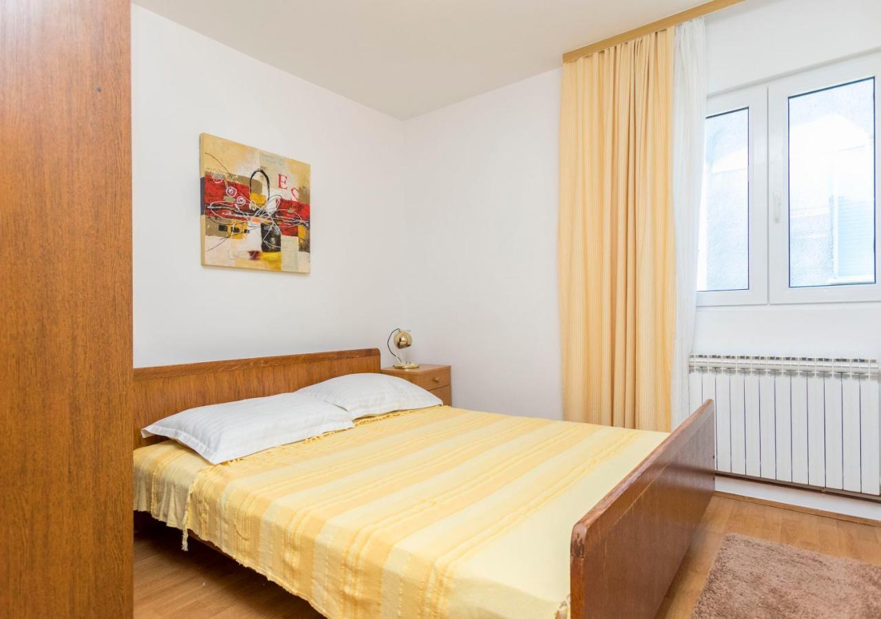 Apartments Ljubomir Rogoznica  Luaran gambar